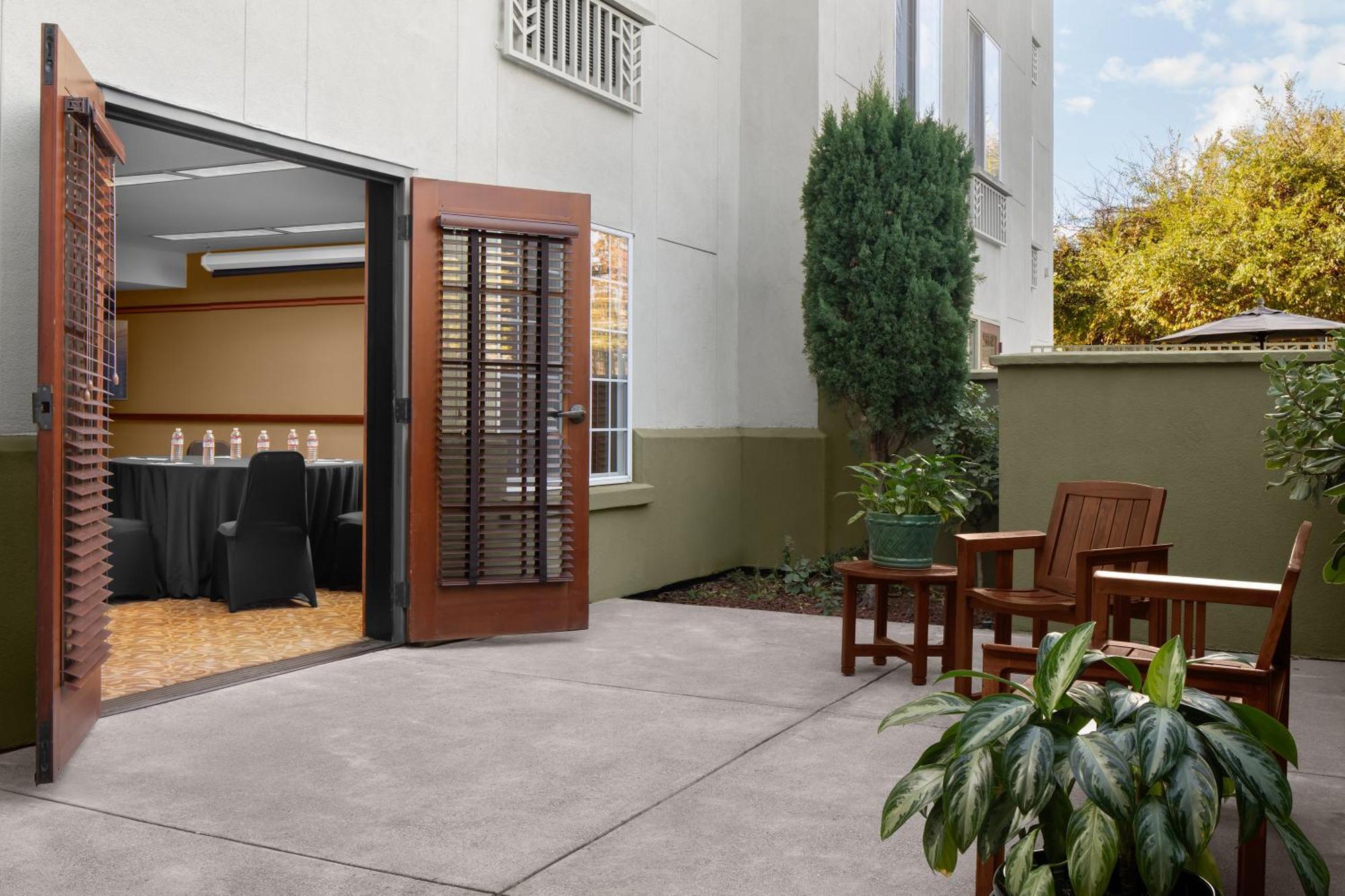 Larkspur Landing Extended Stay Suites Roseville Buitenkant foto